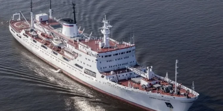 El Buque ruso Almirante Vladímirski arribó a La Guaira para realizar investigaciones oceanográficas