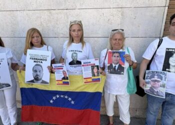 Familiares de presos políticos venezolanos piden al Vaticano mediar para su libertad