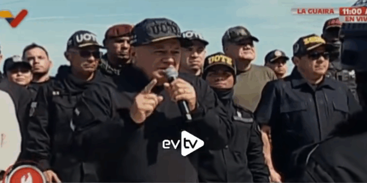 Llegaron a Maiquetía más de 200 venezolanos deportados desde EEUU