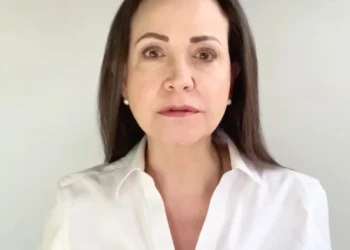 María Corina Machado: «Hay mucho dinero que se hace a costa del hambre de los venezolanos»