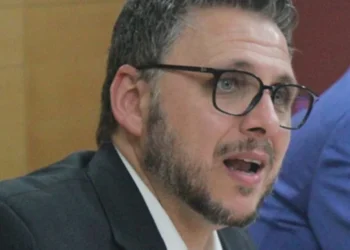Capozzolo asegura que Fedecámaras será para «todo aquel que sale a trabajar»