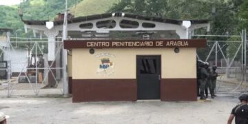 Foro Penal confirma excarcelación de 57 presos políticos, tras canje entre Venezuela y EEUU