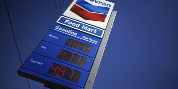 Chevron reanudará operaciones petroleras en Venezuela bajo la Administración Trump