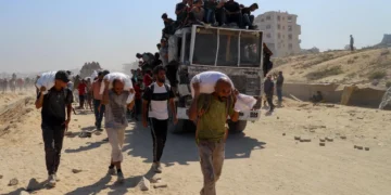 Israel anuncia las primeras entregas de ayuda humanitaria en gaza