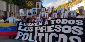 Al menos 17 presos políticos están en aislamiento prolongado en Venezuela, denuncia ONG