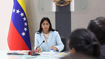 Delcy Rodríguez afirma que la producción petrolera mantiene «su curso de recuperación paulatina»