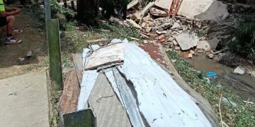 Colapsa puente en Baruta durante recorrido del candidato oficialista Francisco Raúl González