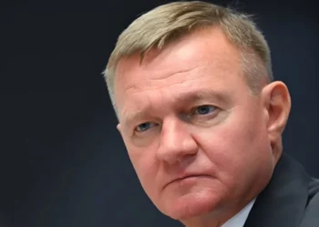 Exministro de Transporte de Rusia se suicidó tras ser destituido por Putin