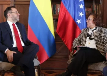 Venezuela reitera a Colombia la necesidad de «potenciar» una zona económica binacional