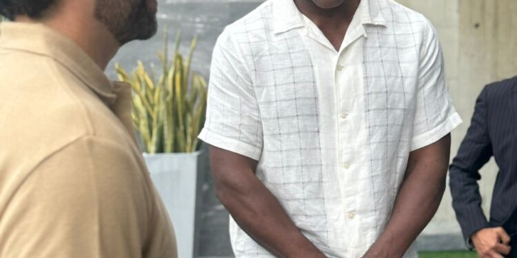 Evander Holyfield Regresa a Venezuela para Noche de Leyendas de TBA Promotions