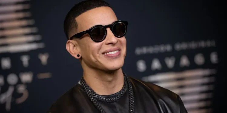 Daddy Yankee regresa a la música con su nuevo tema ‘Sonríele’