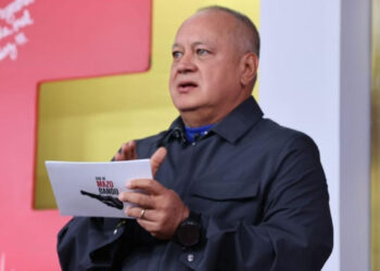 Diosdado Cabello anuncia la incautación de «narcosubmarino» con tres toneladas de cocaína desde Colombia