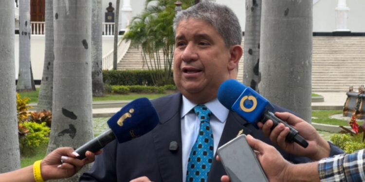 Diputado José Gregorio Correa exhorta a una campaña electoral de altura y llama a la unidad opositora