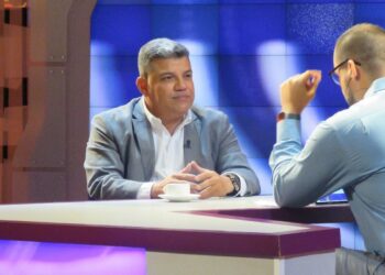 Luis Parra advierte que “ceder espacios” consolidará mapa rojo el 27 de julio