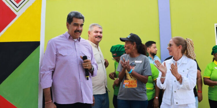 Maduro impulsará construcción de 9.000 obras con el poder comunal en el Zulia: «Va a llegar a su momento de esplendor»