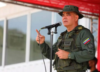 Padrino López aseguró que la FANB estará desplegada para garantizar la paz este 27Jul