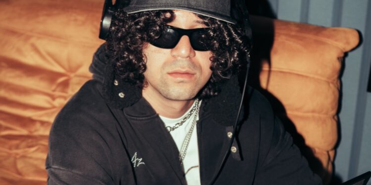 Danicrazytown: el venezolano que marca tendencia en la producción musical latina