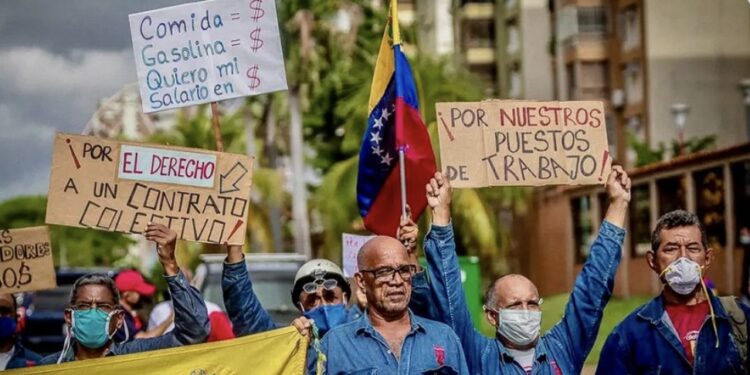 Venezuela se mantiene en el nivel más bajo en derechos laborales, alerta ONG