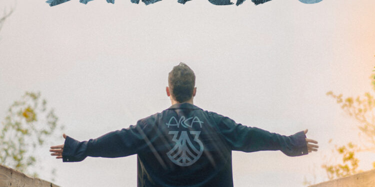 Con el estreno de “Bendecido” Vladi Ramírez presenta su proyecto Arca 33