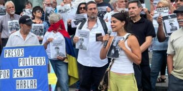 PNB detuvo a la activista Martha Lía Grajales tras participar en protesta frente a la ONU