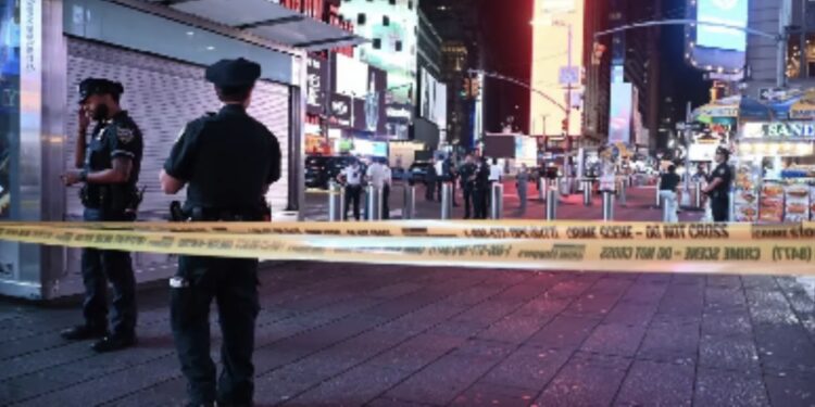 Tiroteo en el Times Square de Nueva York deja tres personas heridas