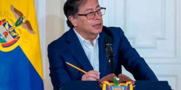 Petro respaldó coordinación militar con Venezuela para combatir el narcotráfico