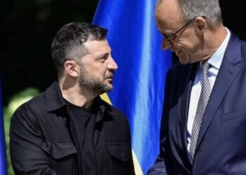 Zelenski afirma que espera un alto al fuego de la reunión Trump-Putin del viernes en Alaska