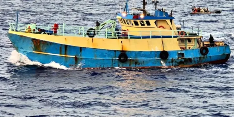 España intercepta barco con tres toneladas de cocaína y un tripulantes venezolano