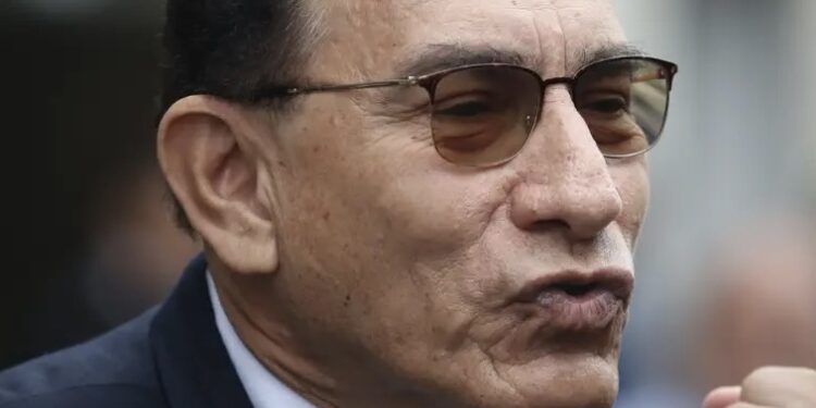 Poder Judicial de Perú dictó cinco meses de prisión preventiva para el expresidente Martín Vizcarra