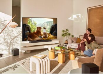 Samsung trasforma la experiencia de entretenimiento en casa con la integración inteligente entre TV y barra de sonido