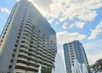 Cadena de hoteles Meliá sostuvo reunión con autoridades para relanzar la marca