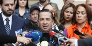 Congresista Julio César Triana denunció ataque a tiros contra su vehículo al sur de Colombia