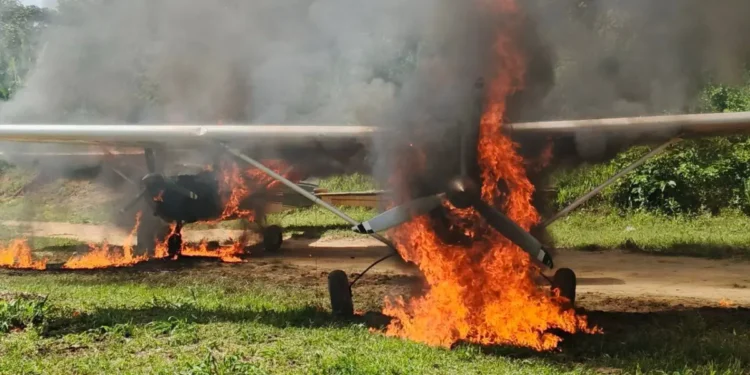 Destruyen dos avionetas «enmascaradas» en una pista clandestina en Apure