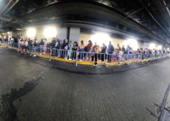 El CCCT abarrotado por  la venta de entradas de “La Old School Reggaetón”