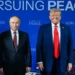 Documentos confidenciales de la cumbre Trump-Putin fueron hallados en un hotel de Alaska