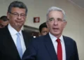 Justicia de Colombia ordena la libertad inmediata del expresidente Álvaro Uribe