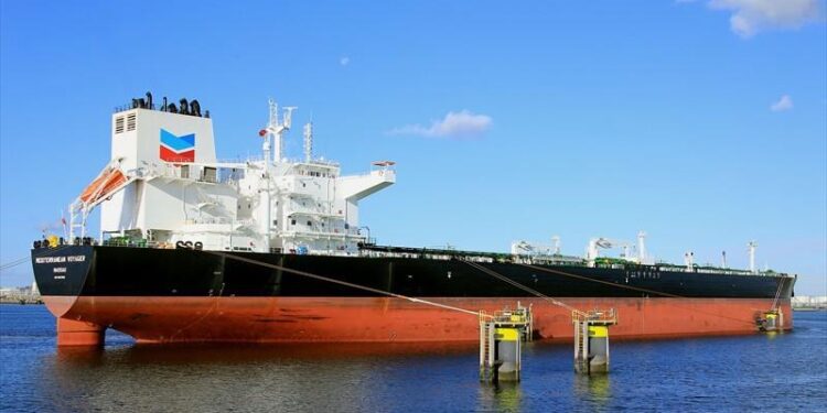 Exportaciones petroleras de Venezuela alcanzan su mayor pico en nueve meses