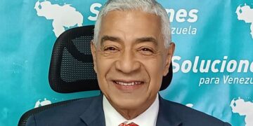 Claudio Fermín calificó como un “libreto terrorista” las amenazas de EEUU contra Venezuela