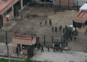 Al menos catorce fallecidos deja un enfrentamiento en una cárcel del sur de Ecuador