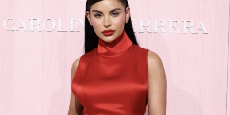 La modelo venezolana Ninoska Vásquez sigue causando impacto en Europa