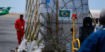 Venezuela recibe 300.000 dosis de vacunas contra la tuberculosis enviadas por Brasil