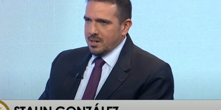 Diputado Stalin González llama a reorganizar a la oposición, unificar el deseo de cambio y construir una alternativa para superar la crisis