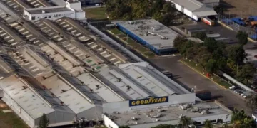 Inversión extranjera reactivará la antigua planta Goodyear en Venezuela