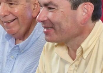 Edmundo González Urrutia se habría reunido con Tomás Guanipa y otros dirigentes políticos en Madrid