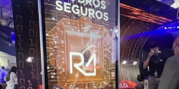 Soluciones de cobro y pago de R4 impulsan transacciones diarias de millones de usuarios