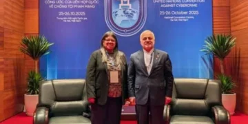Venezuela e Irán fortalecen cooperación bilateral en Hanói