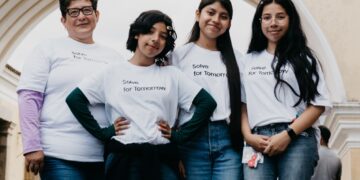 Solve for Tomorrow 2025 anuncia los equipos ganadores por país