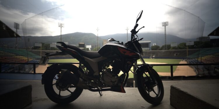 Empire Keeway es la moto oficial de la LVBP en su 80° aniversario