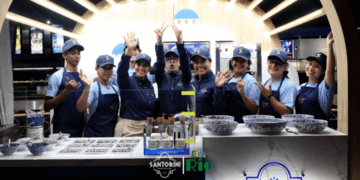 Rio Supermarket lanza al mercado su heladería de yogurt griego Santorini