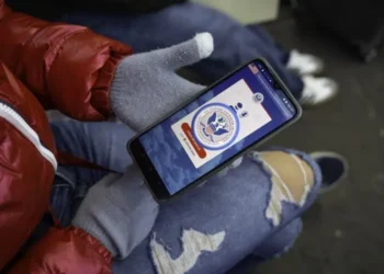 USA informa que 1,6 millones de migrantes se han autodeportado